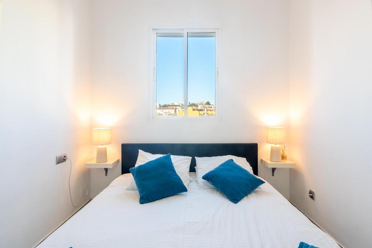 Luxury 3 Bed Apartment Torreblanca フエンヒロラ エクステリア 写真
